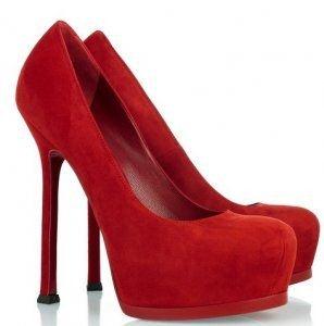 Louboutin Red-Sole & Surrounding Contrast: Implied Trademark Limitation | DuetsBlog ®